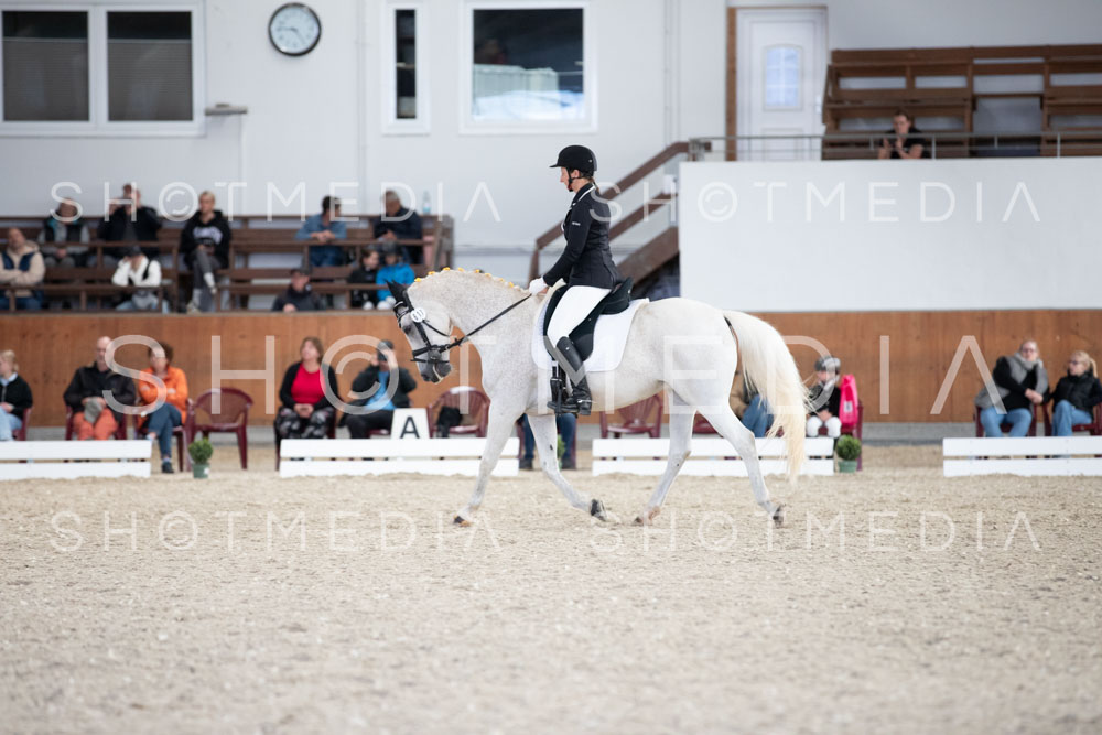 0008-250607-165309-DressurreiterWB