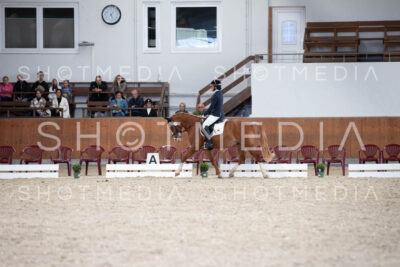 0009-250607-133243-KlasseL182