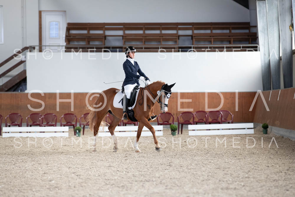 0015-250607-133253-KlasseL182