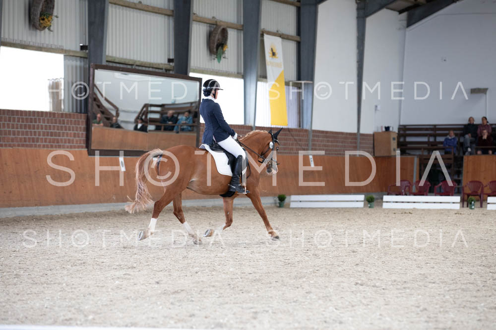 0017-250607-133311-KlasseL182