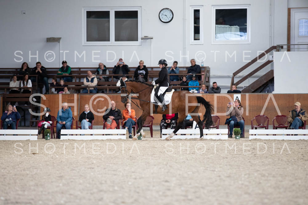 0027-250607-165433-DressurreiterWB