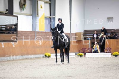 0028-154620-Dressurreiter-Herbst25