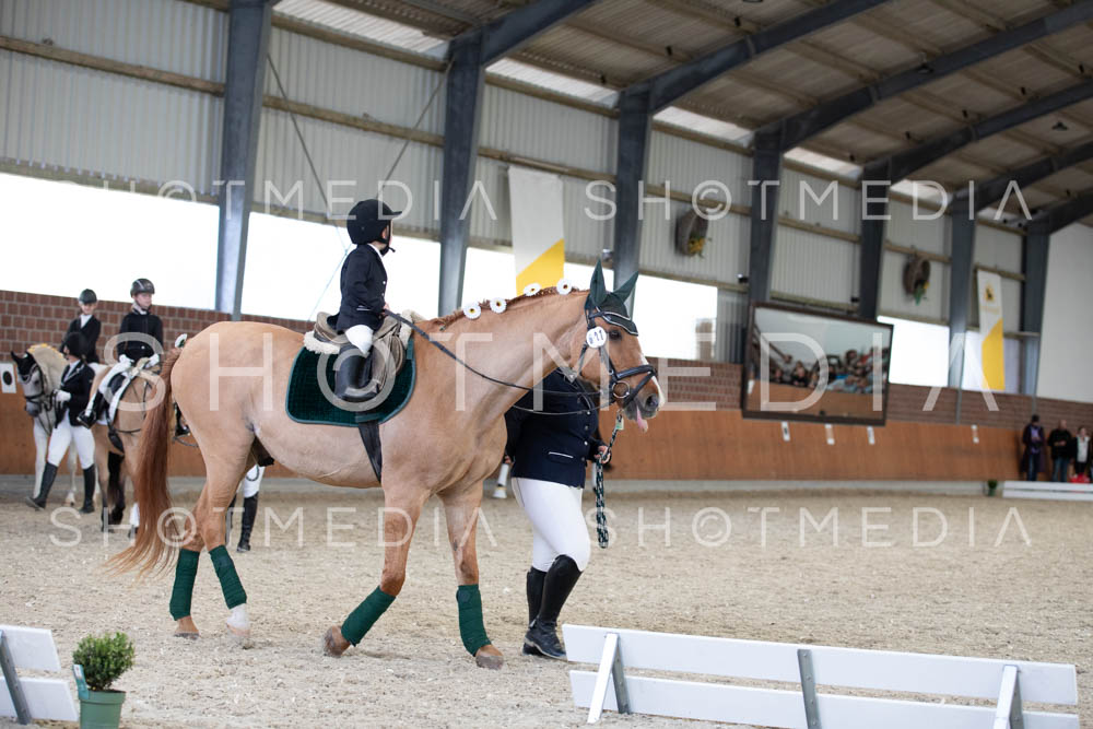 0029-250607-153605-Fuehrzuegel