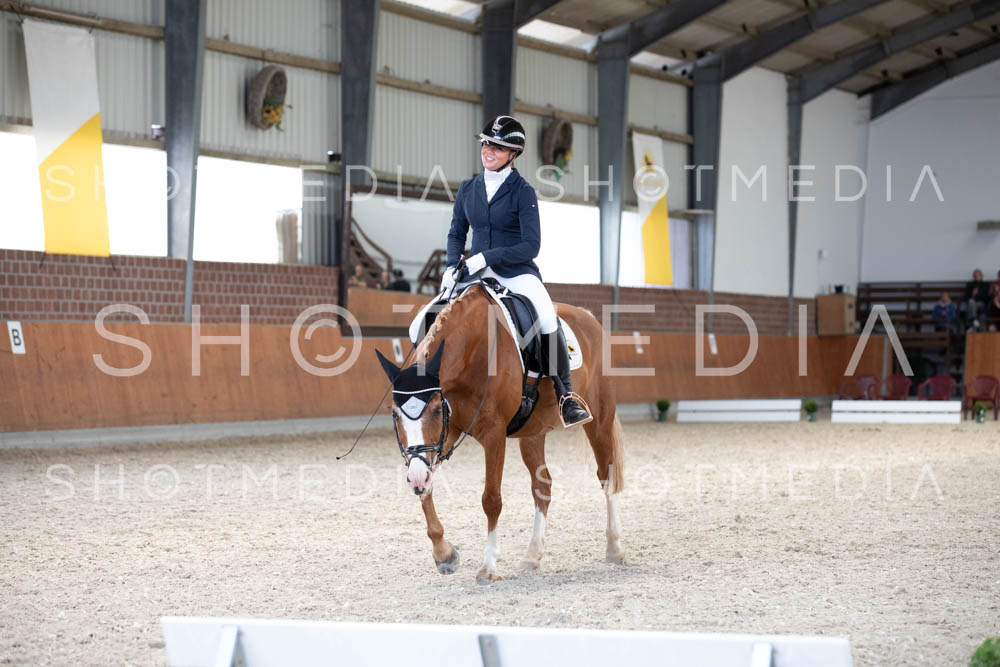 0032-250607-133630-KlasseL182