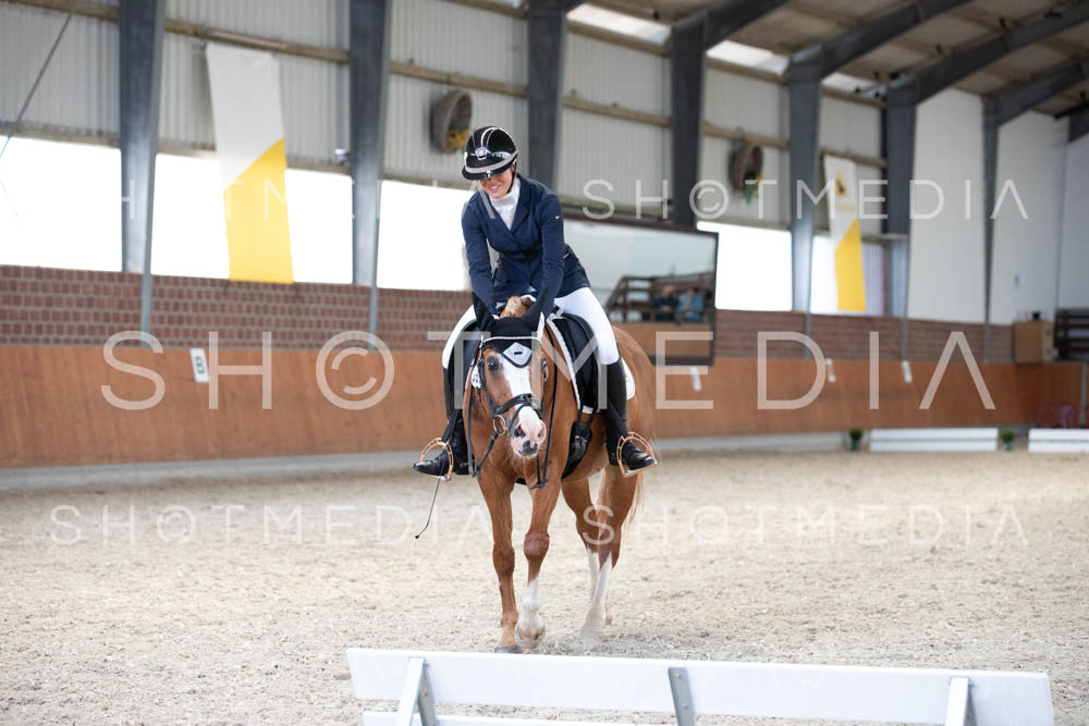 0034-250607-133632-KlasseL182