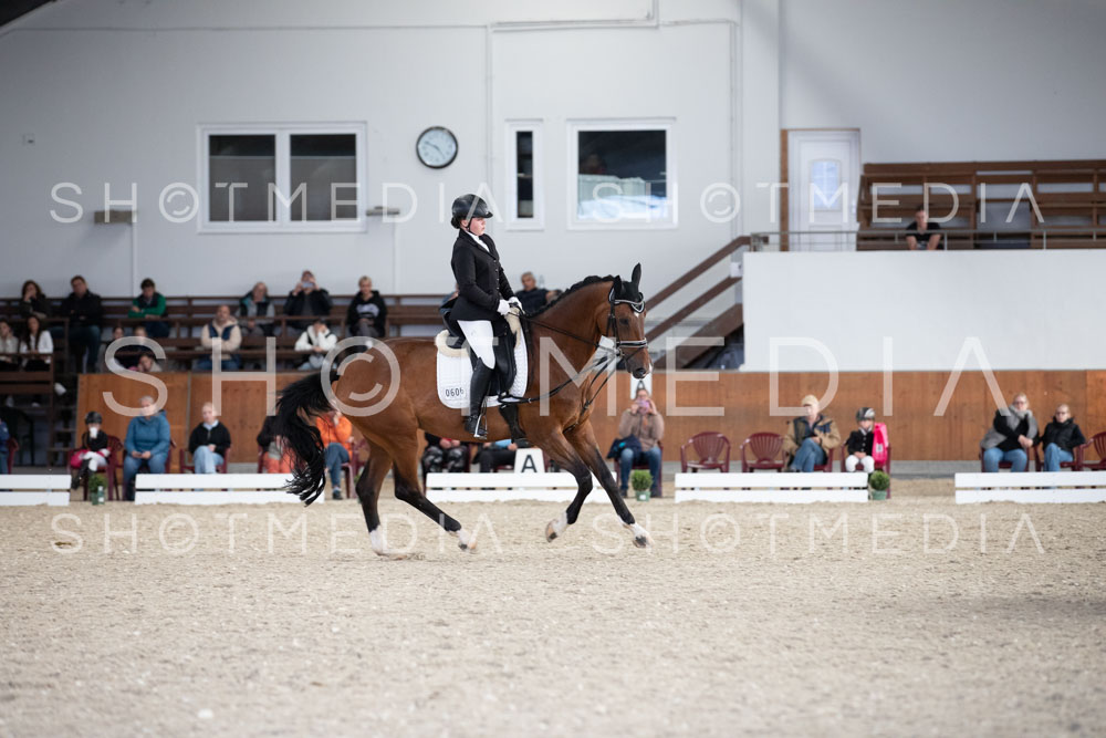 0035-250607-165629-DressurreiterWB