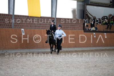 0041-250607-154907-Fuehrzuegel