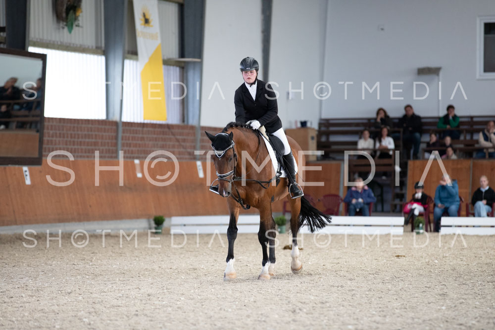 0041-250607-165732-DressurreiterWB