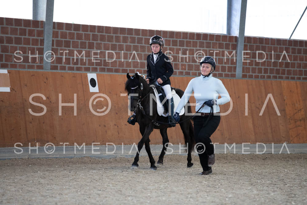 0044-250607-154911-Fuehrzuegel