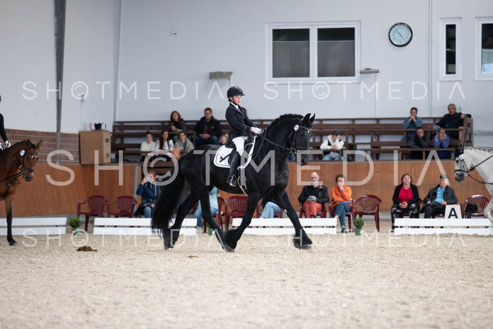 0045-250607-170029-DressurreiterWB