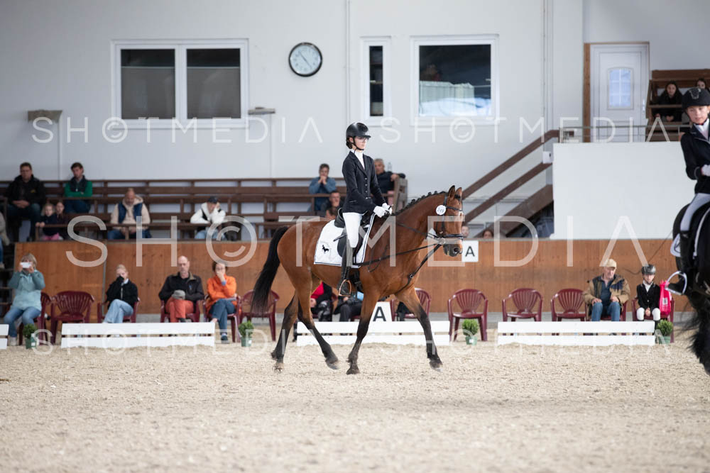 0046-250607-170031-DressurreiterWB