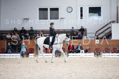 0048-250607-170038-DressurreiterWB