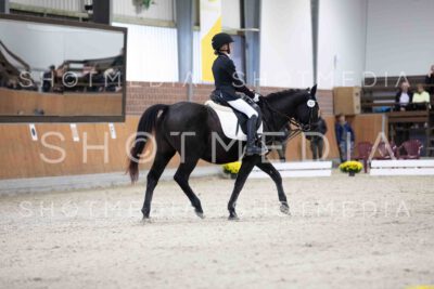 0049-155026-Dressurreiter-Herbst25