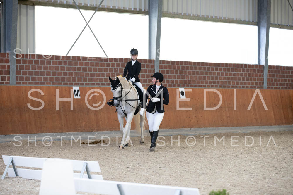 0051-250607-154928-Fuehrzuegel