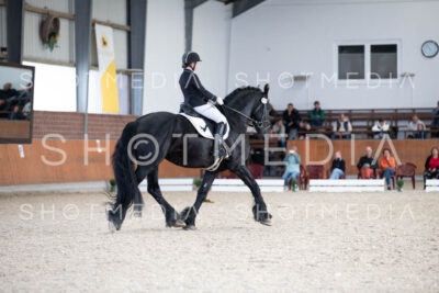 0052-250607-170127-DressurreiterWB