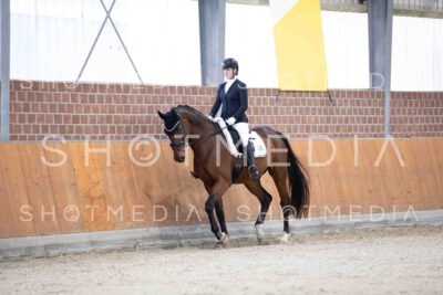 0057-115242-KlasseLTrense-Herbst25