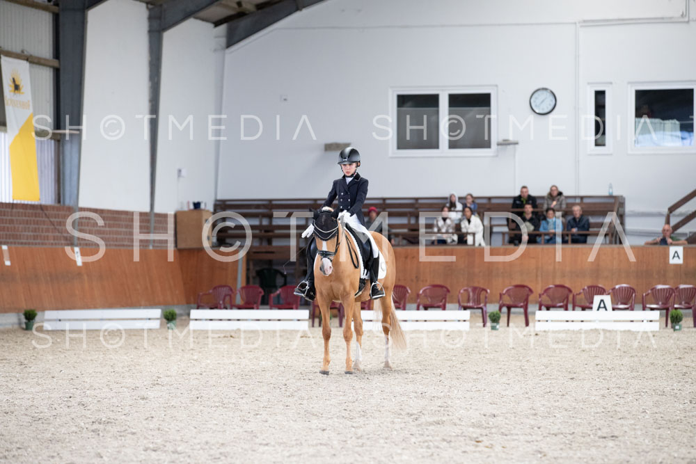 0060-250607-134408-KlasseL182