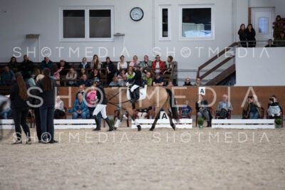 0064-250607-155028-Fuehrzuegel