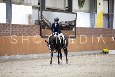 0071-155414-Dressurreiter-Herbst25