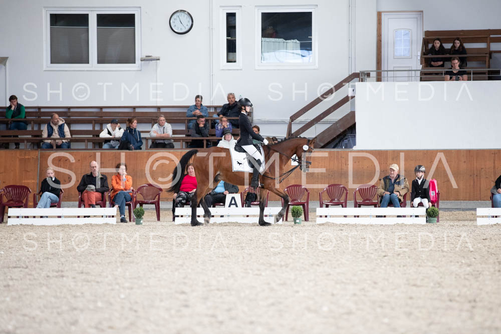 0074-250607-170325-DressurreiterWB