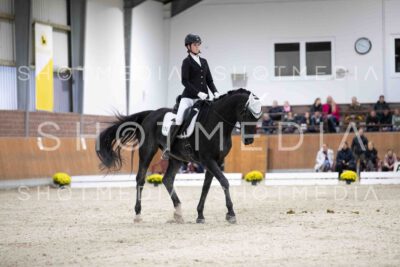 0079-155746-Dressurreiter-Herbst25