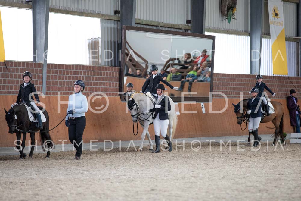 0080-250607-155235-Fuehrzuegel