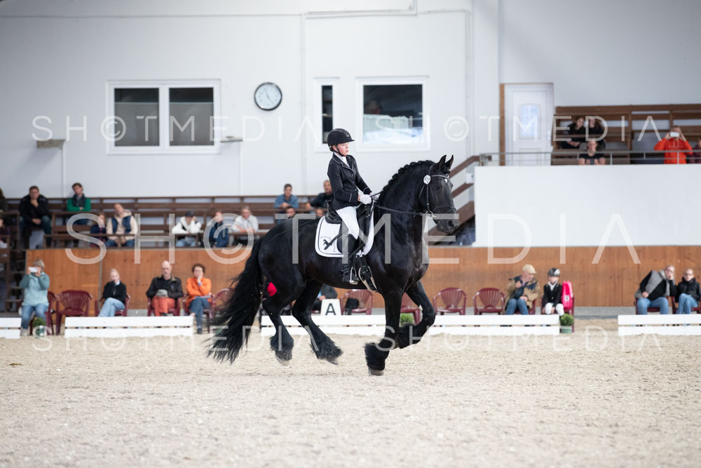 0087-250607-170401-DressurreiterWB