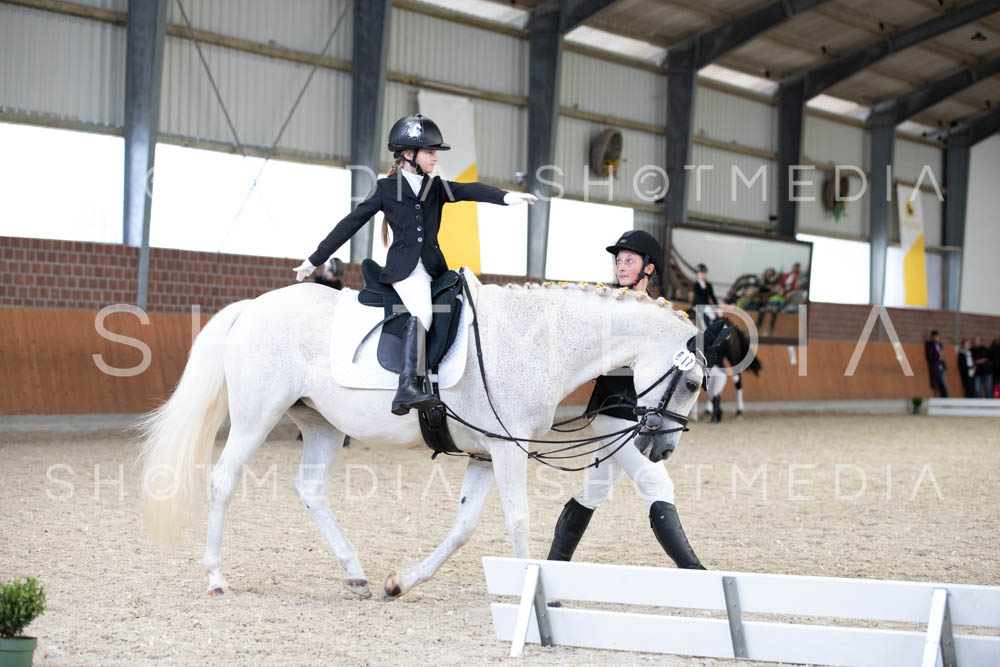 0089-250607-155300-Fuehrzuegel