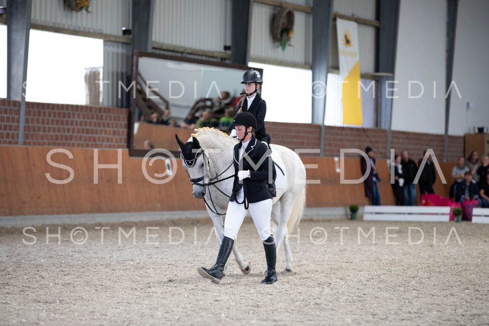 0090-250607-155503-Fuehrzuegel