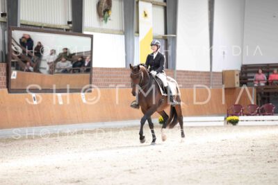 0091-135432-KlasseM-Herbst25