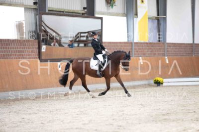 0098-122932-KlasseLKandare-Herbst25