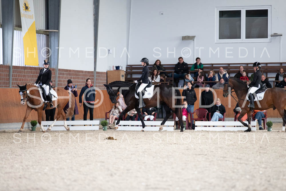 0099-250607-171022-DressurreiterWB