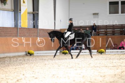 0103-171546-KlasseE-Herbst25