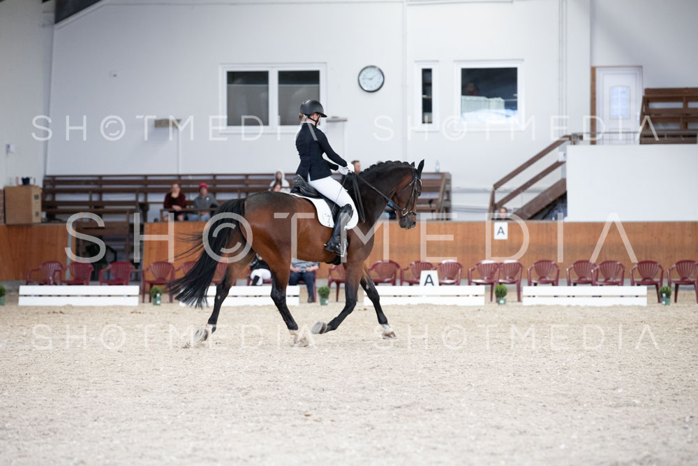 0103-250607-135307-KlasseL182