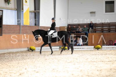 0104-171547-KlasseE-Herbst25