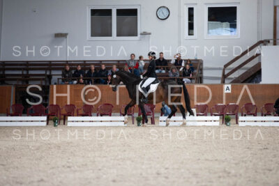 0104-250607-113148-KlasseL181