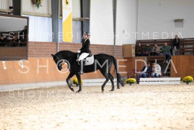 0105-171547-KlasseE-Herbst25