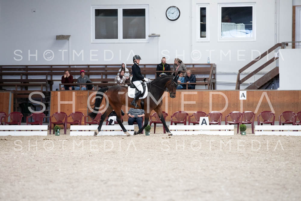 0105-250607-135344-KlasseL182