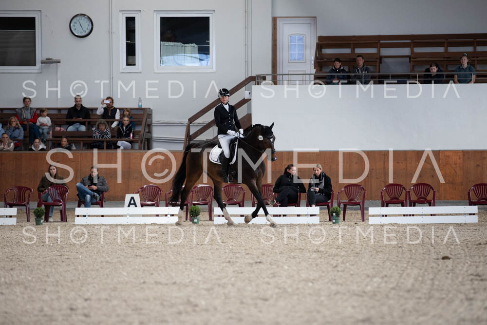 0106-250607-113216-KlasseL181