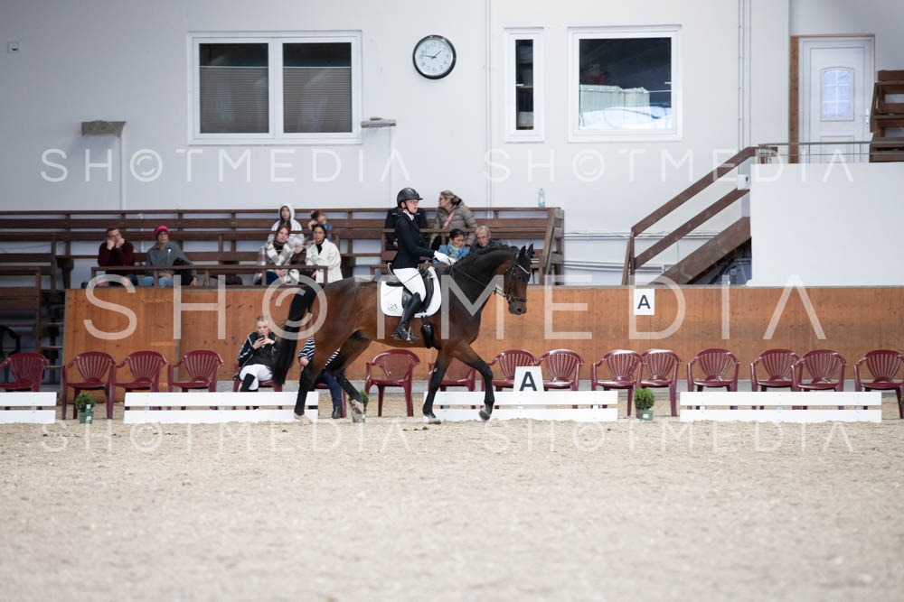 0106-250607-135345-KlasseL182