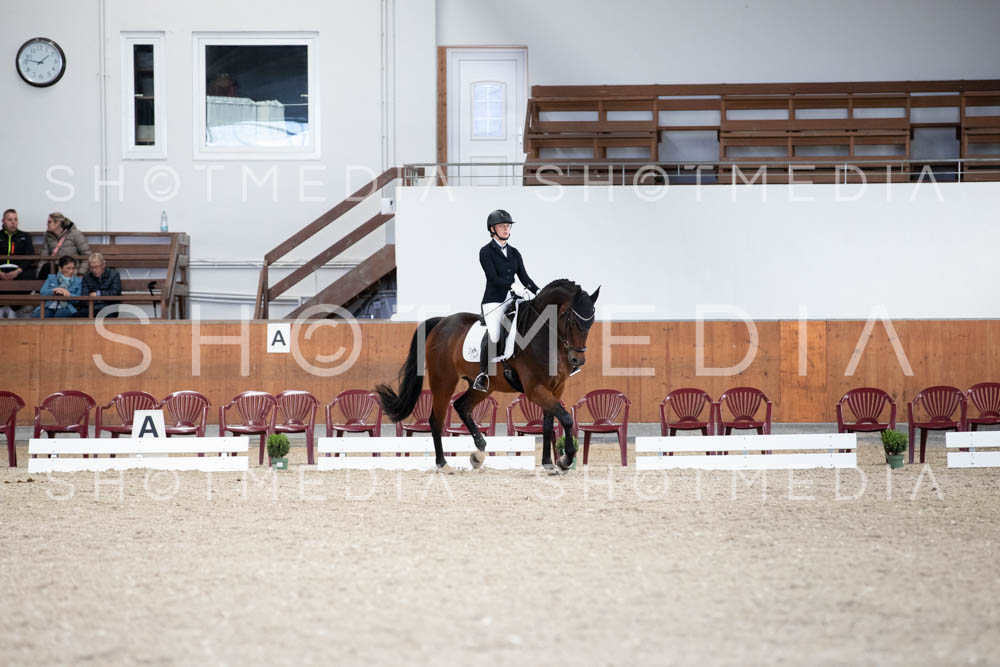 0108-250607-135346-KlasseL182