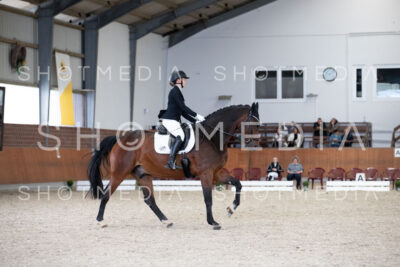 0109-250607-135451-KlasseL182