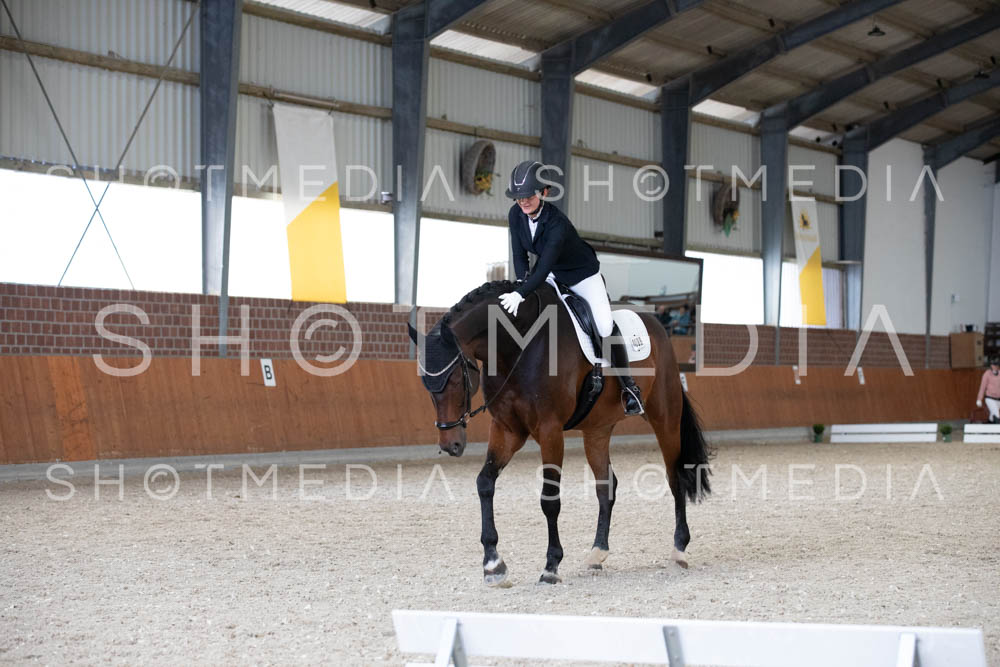 0115-250607-135627-KlasseL182