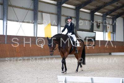 0117-250607-135628-KlasseL182