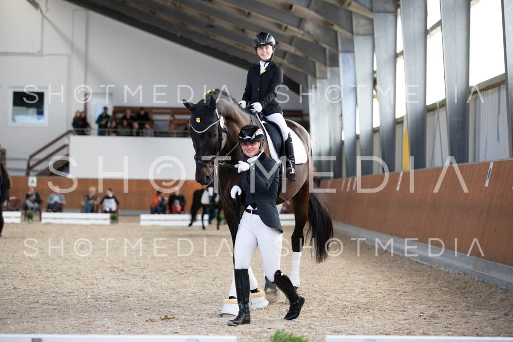 0119-250607-160008-Fuehrzuegel