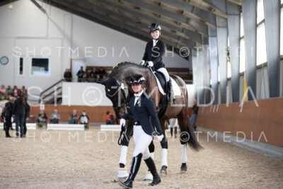 0122-250607-160009-Fuehrzuegel