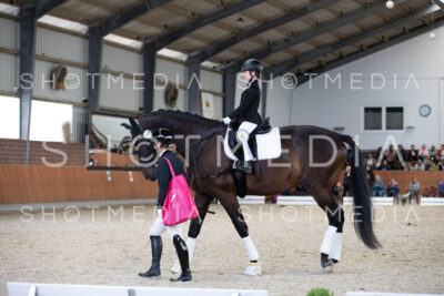 0127-250607-160833-Fuehrzuegel