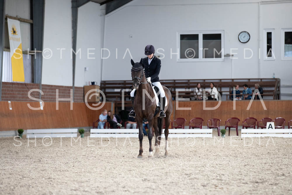 0133-250607-141112-KlasseL182