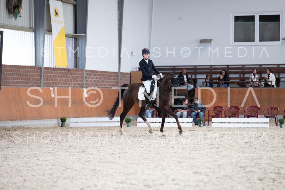 0138-250607-141130-KlasseL182