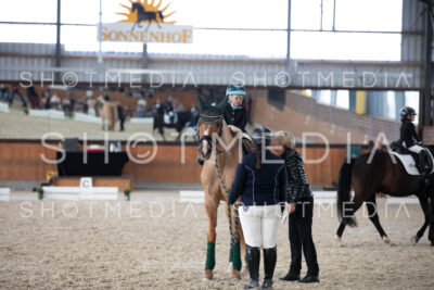 0142-250607-161555-Fuehrzuegel